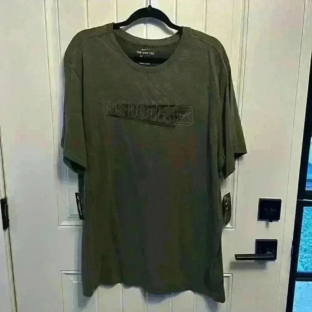 Nike men’s dri-fit green just do it tshirt 2xl